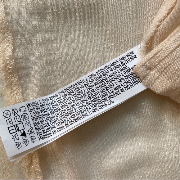 🩷Forever 21 Cream Light Lace Cardigan - Picture 5 of 6